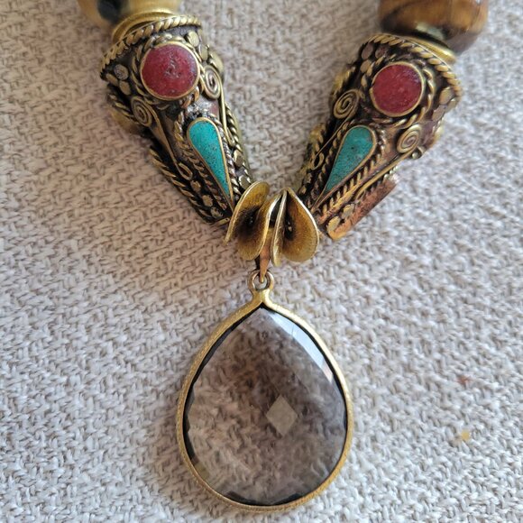 ONE-OF-A-KIND ARTISAN-MADE LARGE-BEAD AND ENAMELLED BRASS NECKLACE - Picture 3 of 6